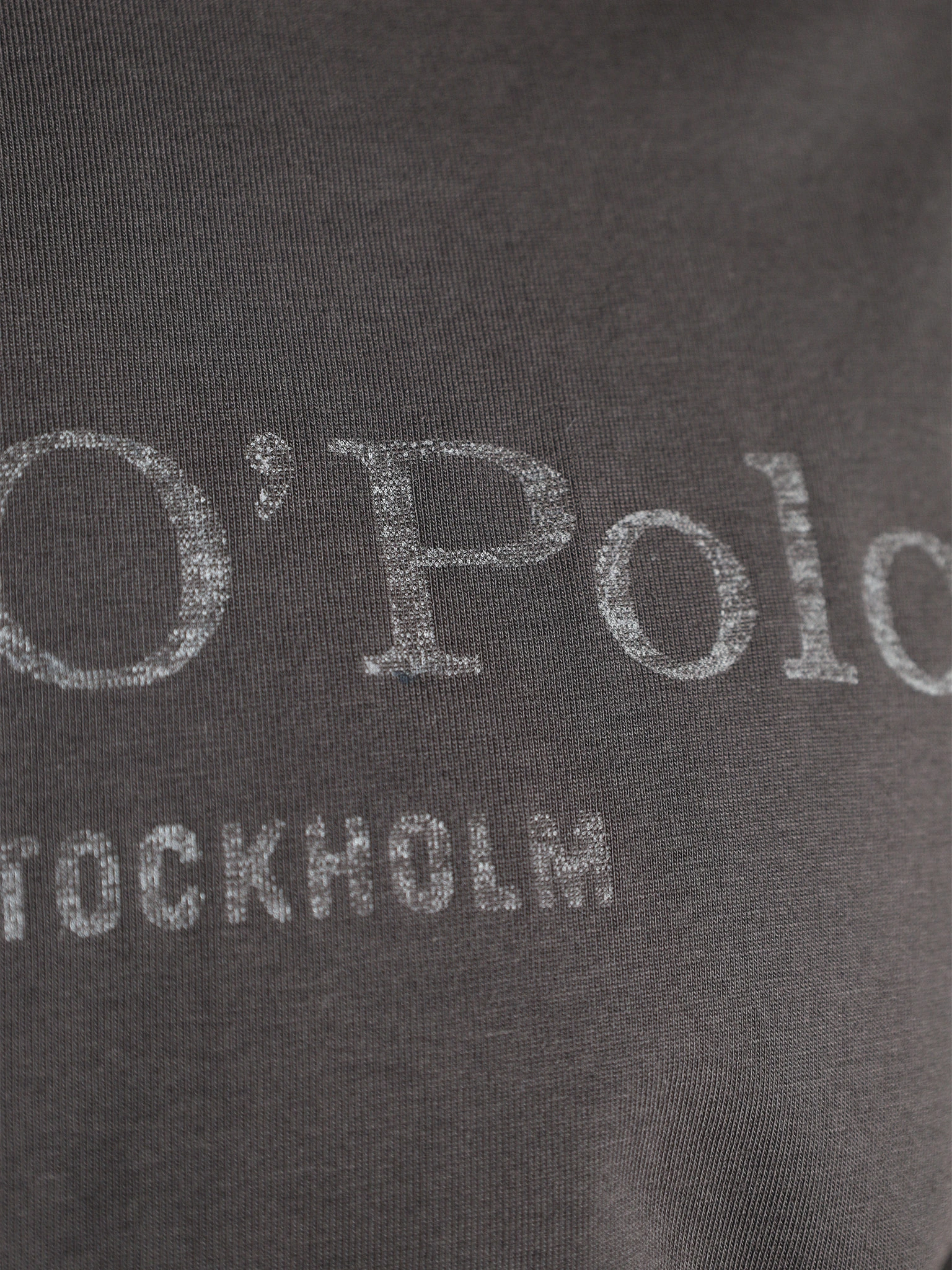 Футболка темно-серого цвета из хлопка